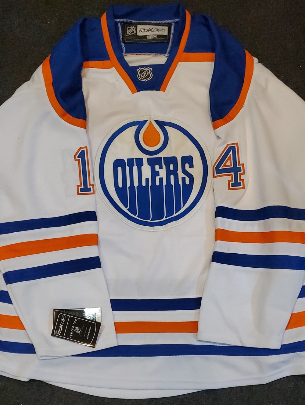 NHL Reebok New Old Stock With Tags..Edmonton Oilers Jordan Eberle Jersey...🏒